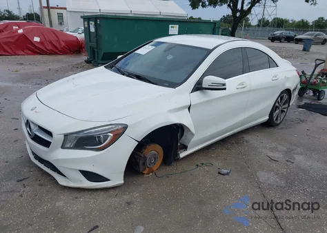 2015 Mercedes-Benz Cla 250 z USA, uszkodzony, nr VIN WDDSJ4EB7FN164967
